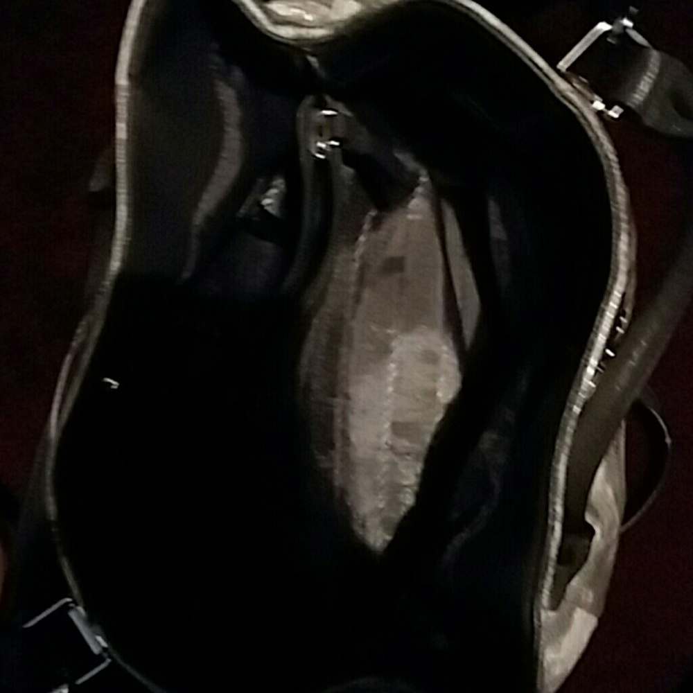 Purse - Picture 2 of 2